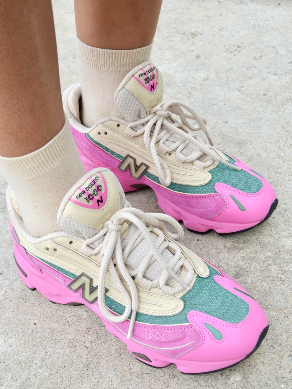 New Balance Women’s Pink, Cream & Teal Chunky Retro Sneakers - Picture 2 of 4